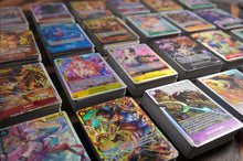 One Piece 50 ORIGINALE Karten + 5 HOLOS - ENGLISCH - BELIEBTE KARTEN